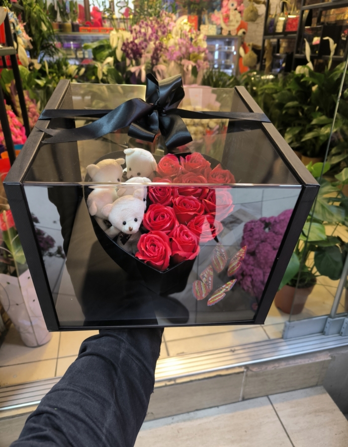 Kutuda Kırmızı Mum Gül & Ayıcık